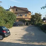 King - Intera Vicino Aeroporto E Fiera Di Roma 4*